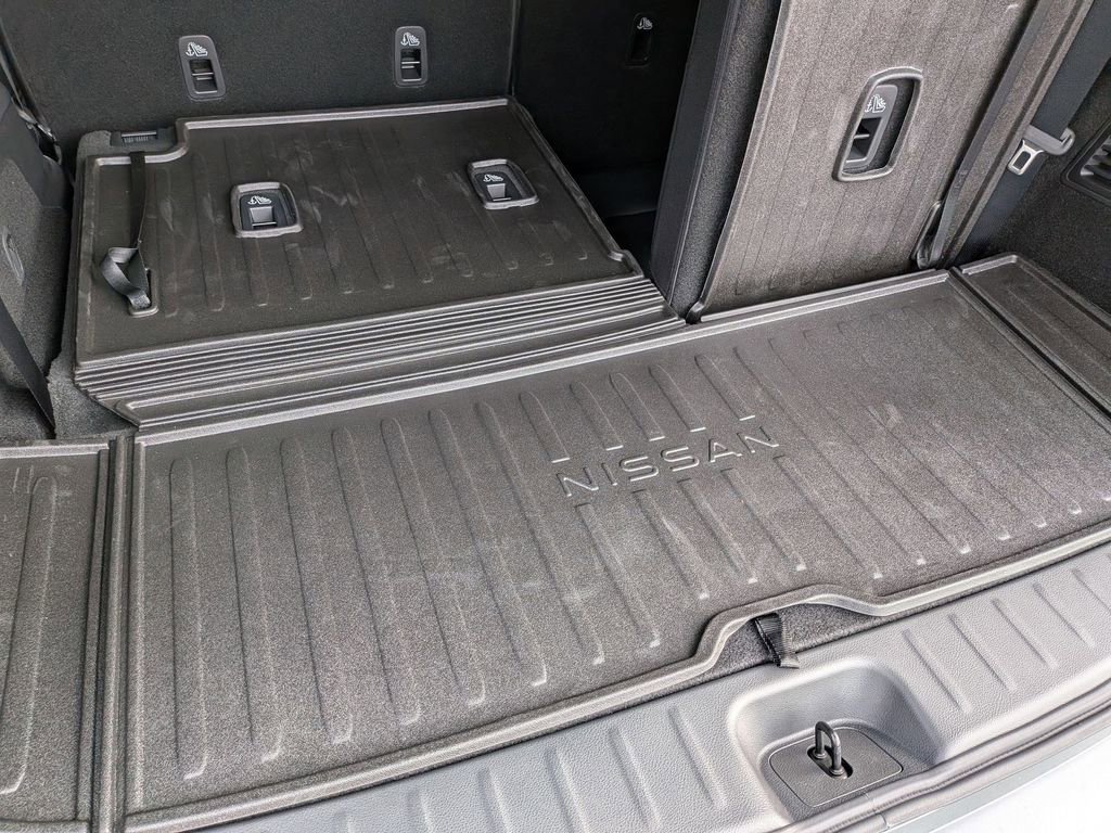 New 2026 Nissan Pathfinder Platinum w/ Cargo Package AWD/4WD image 23