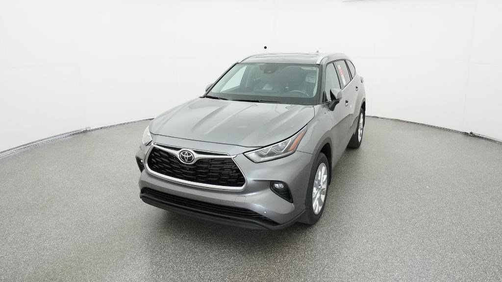 New 2025 Toyota Highlander Limited image 5