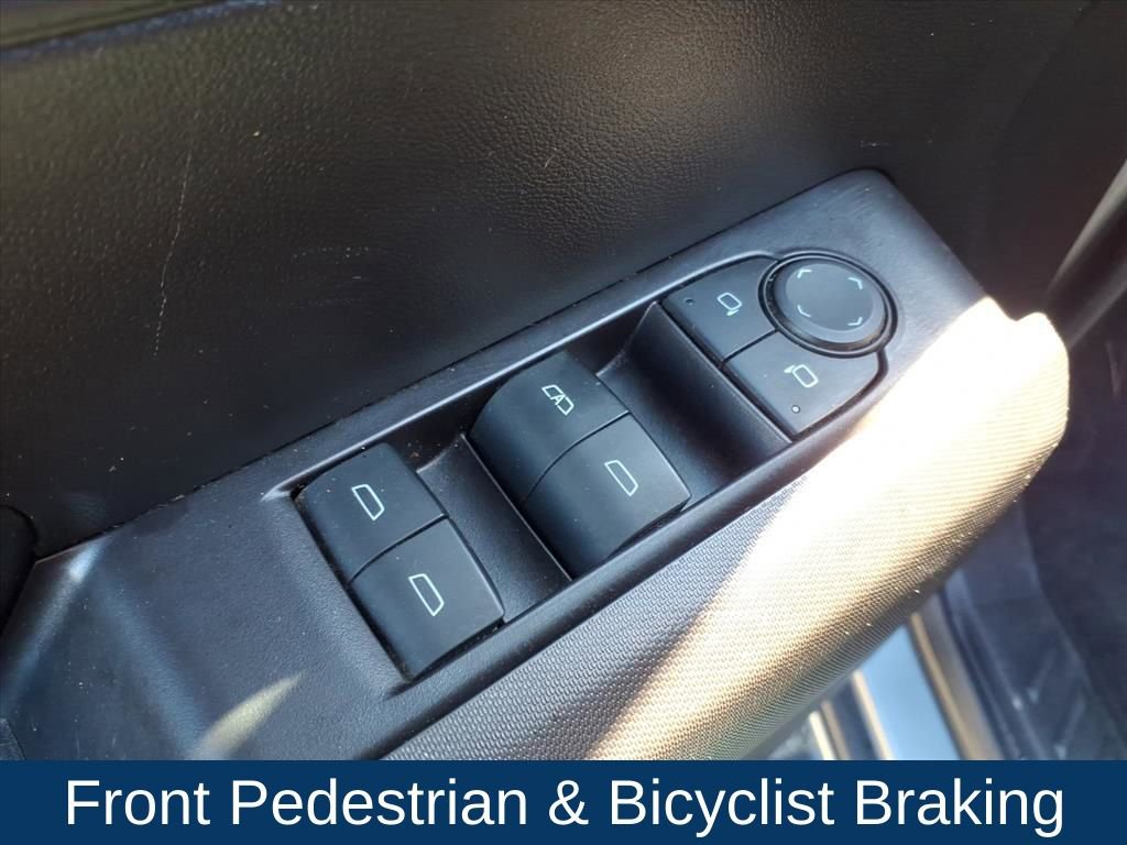 Used 2024 Chevrolet Colorado LT w/ LT Convenience Package image 15