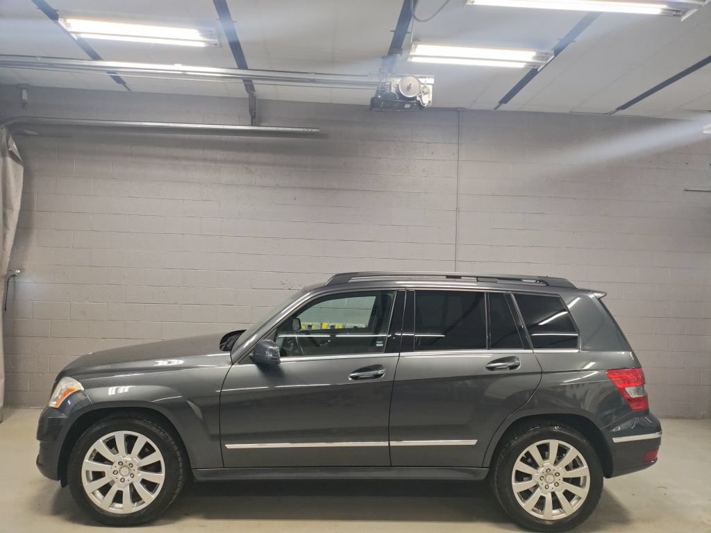 Used 2011 Mercedes-Benz GLK 350 4MATIC image 16