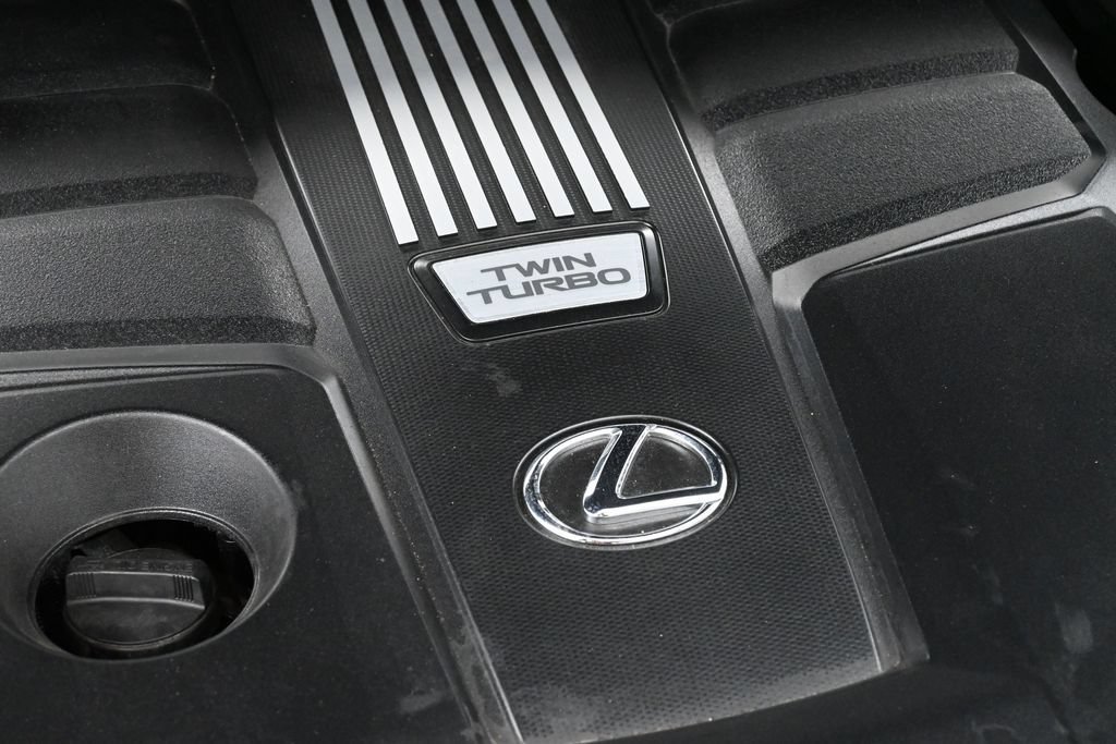 Used 2024 Lexus LX 600 4WD w/ Appearance Package image 38