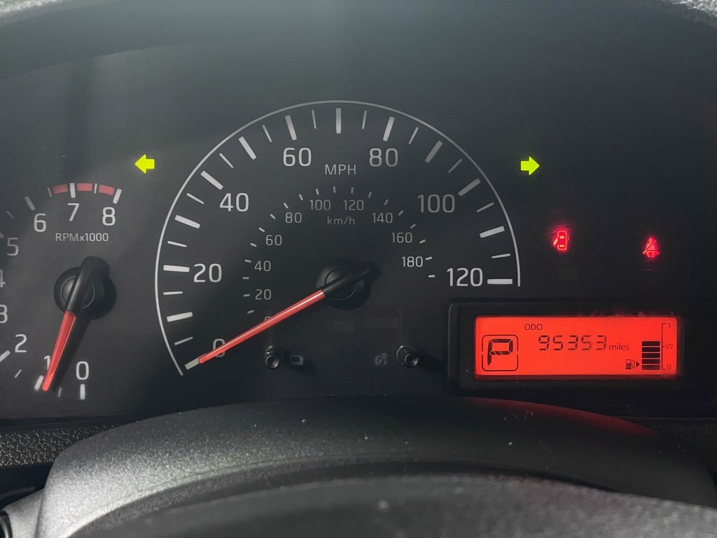 Used 2020 Nissan NV200 S image 16