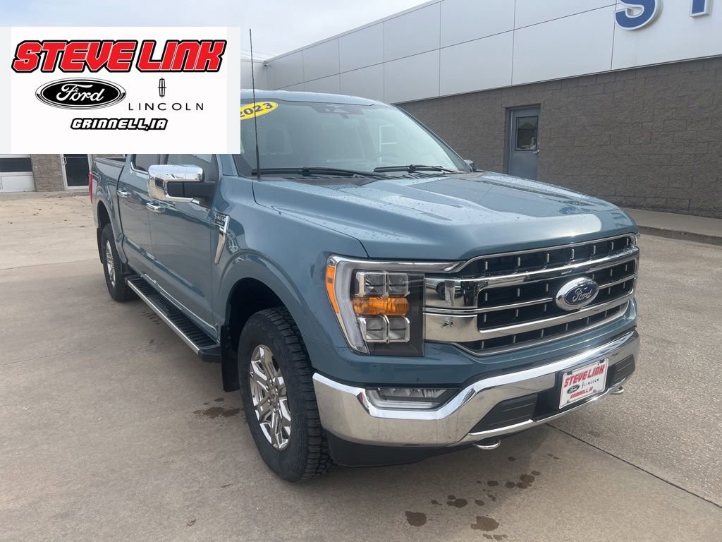 Used 2023 Ford F150 Lariat w/ Trailer Tow Package image 4