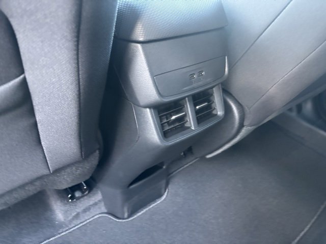 New 2026 Chevrolet Equinox LT image 30