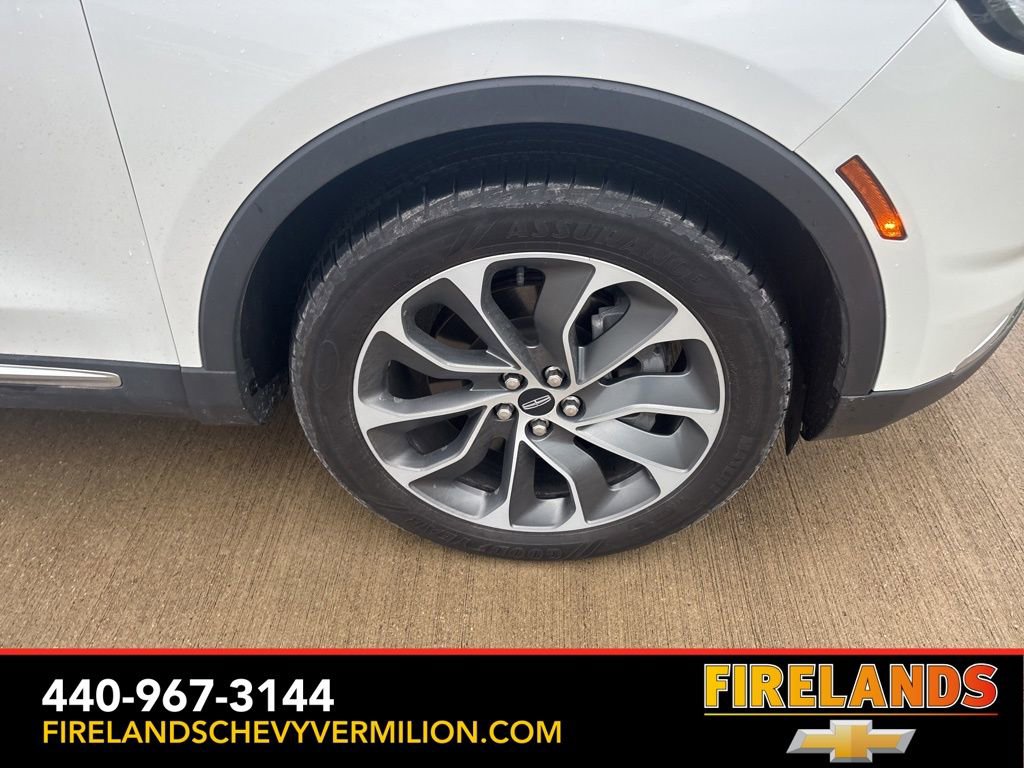 Used 2021 Lincoln Nautilus Reserve w/ Cargo Utility Package image 28