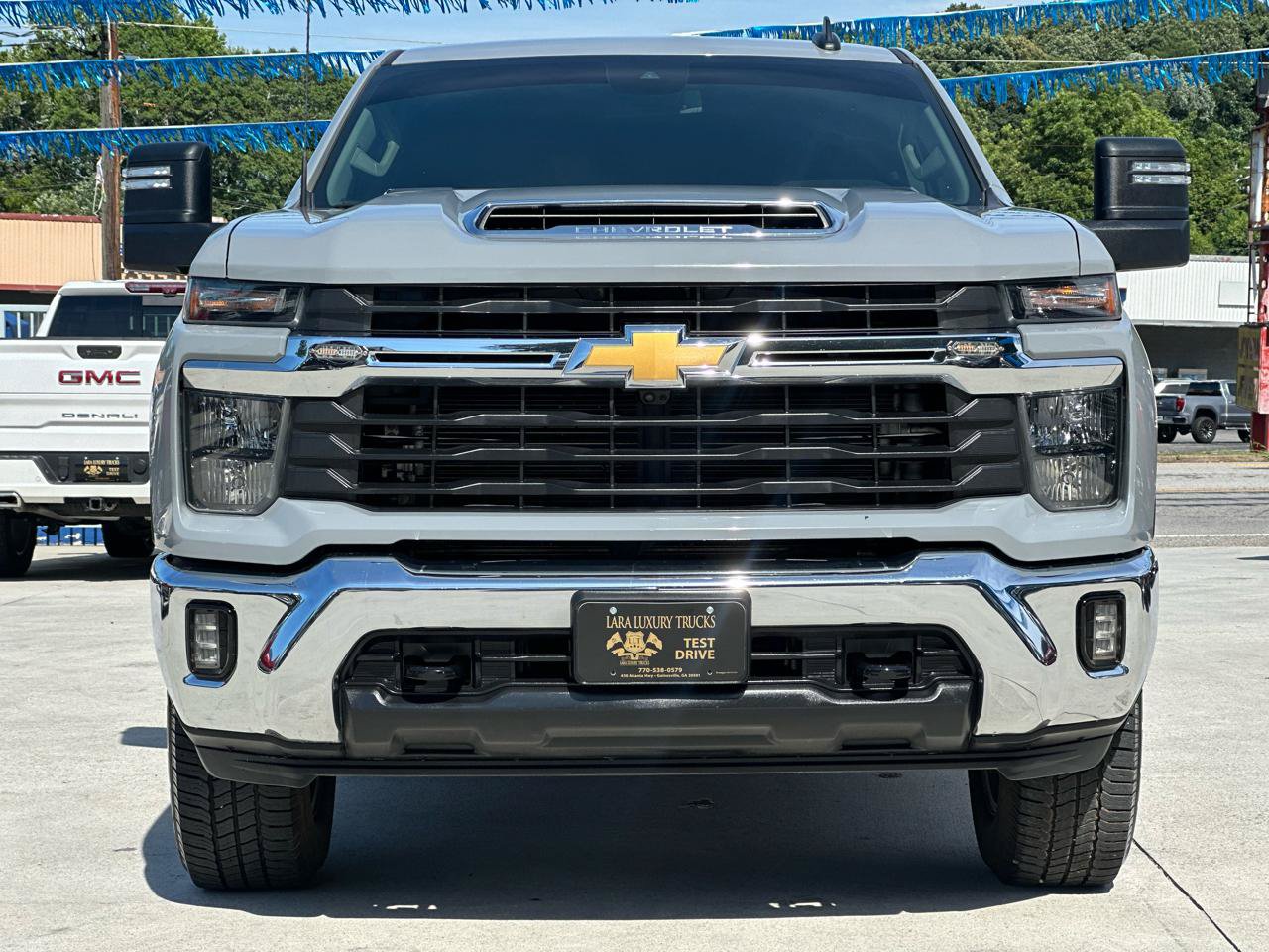 Used 2024 Chevrolet Silverado 2500 LT w/ All Star Edition AWD/4WD image 2