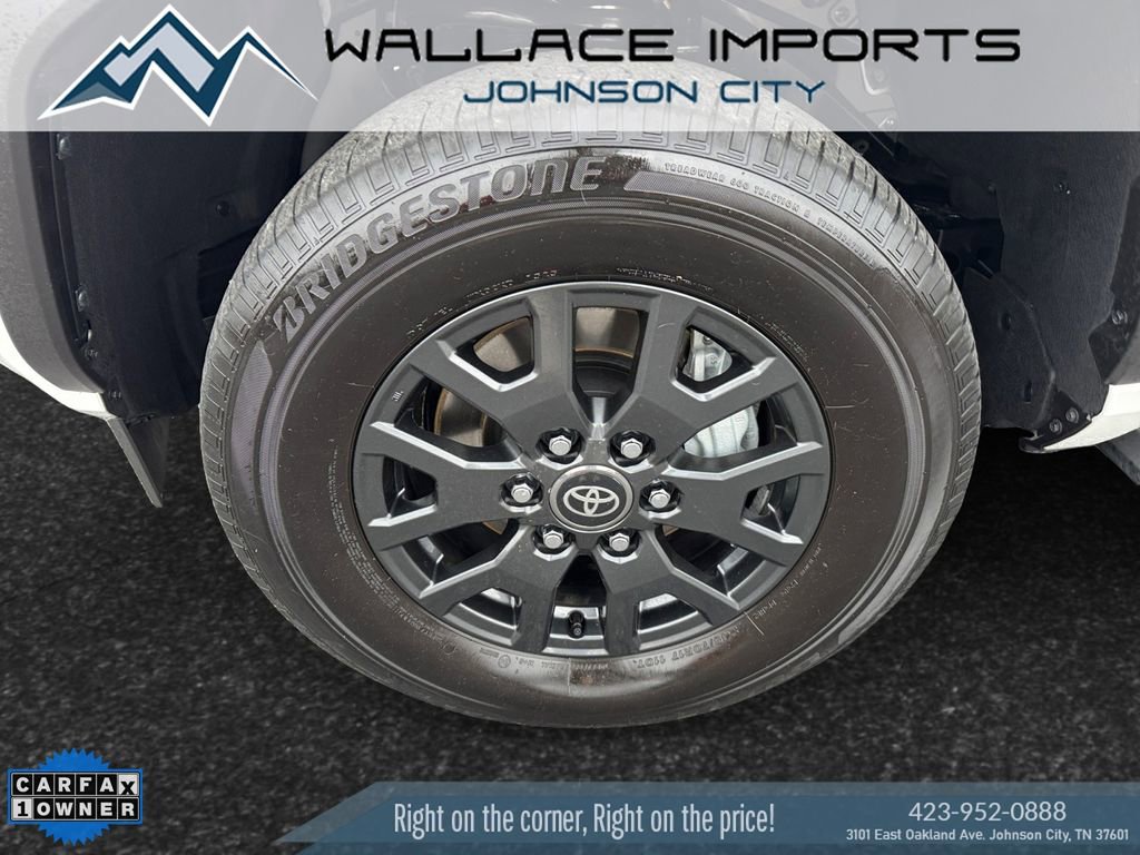 Used 2025 Toyota 4Runner SR5 image 9