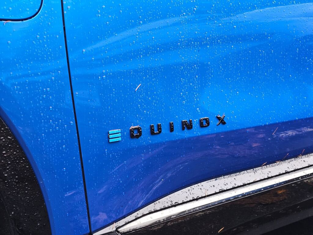 New 2026 Chevrolet Equinox EV RS FWD image 30