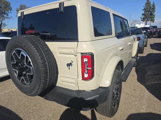 Used 2025 Ford Bronco Outer Banks AWD/4WD image 4