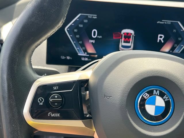 Used 2022 BMW iX xDrive50 AWD/4WD image 21