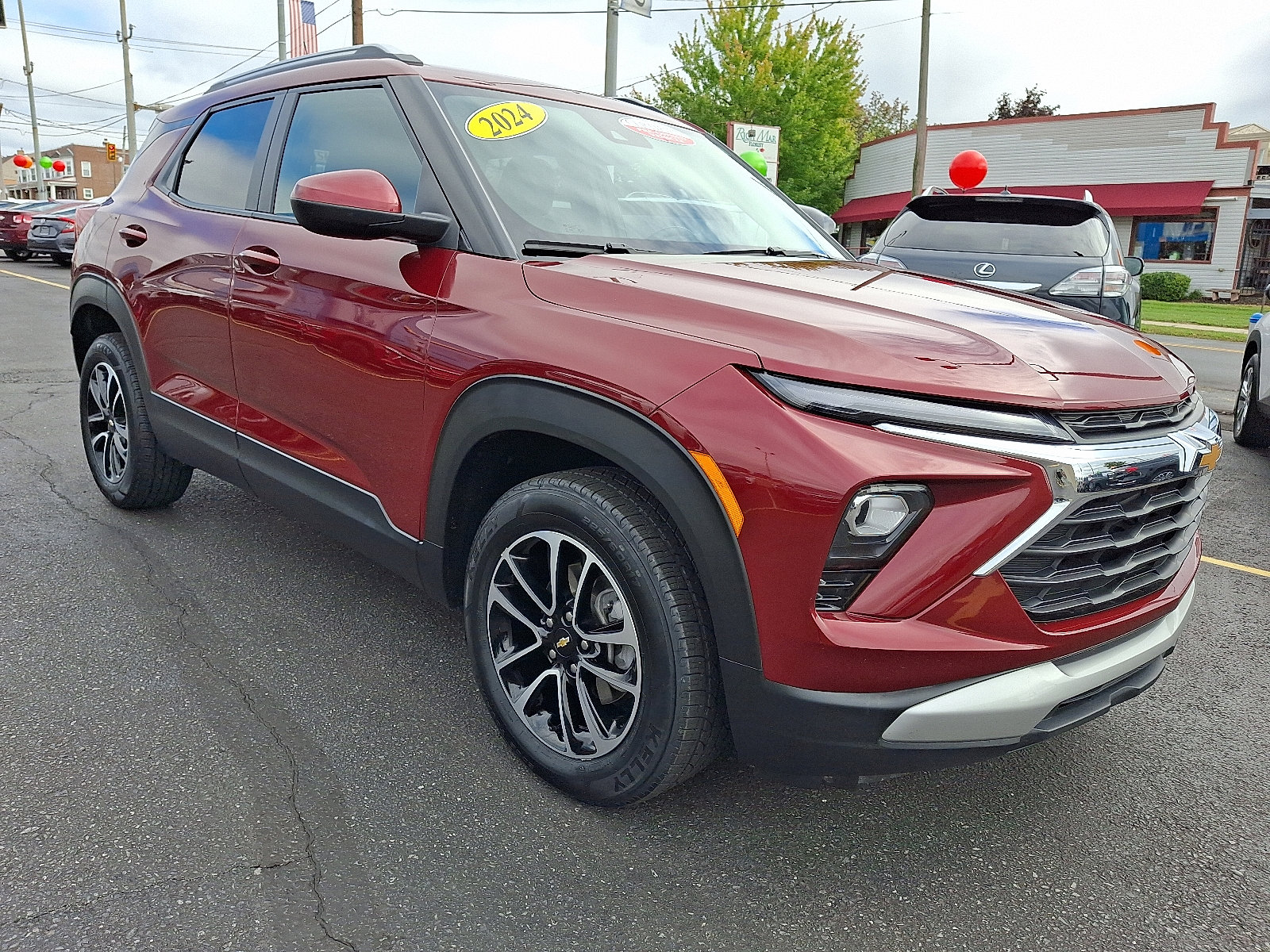 Used 2024 Chevrolet TrailBlazer LT w/ LT Cold Weather Package image 7