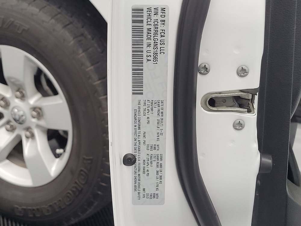 Used 2022 RAM 1500 Classic SLT image 33