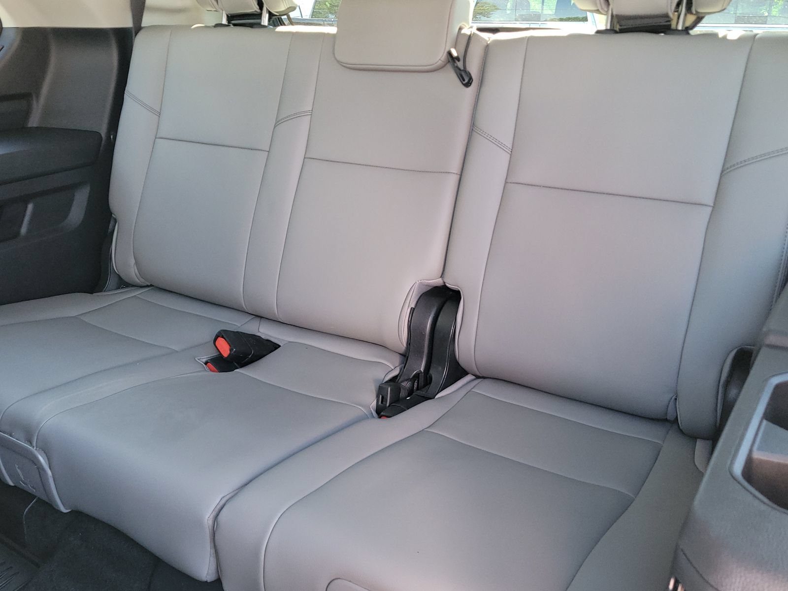 Used 2024 Toyota Sequoia Limited AWD/4WD image 9