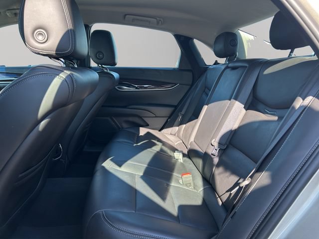 Used 2016 Cadillac XTS Luxury FWD image 18
