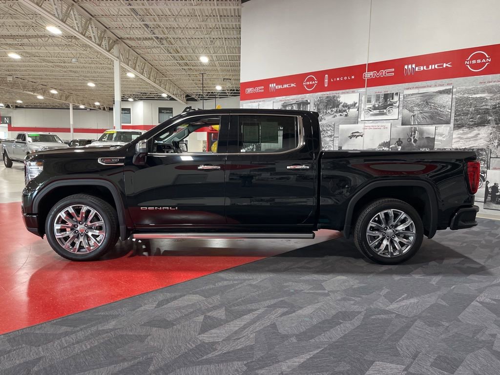 Used 2022 GMC Sierra 1500 Denali w/ Denali Reserve Package image 6