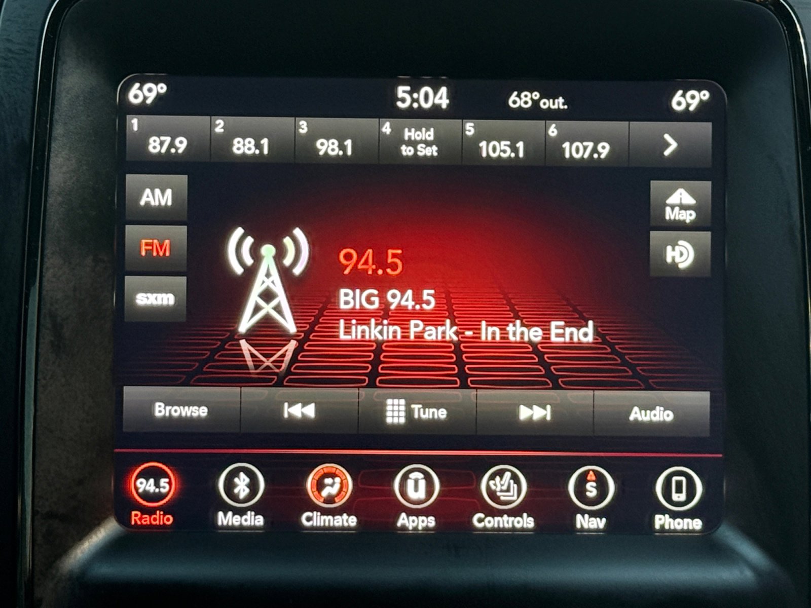 Certified 2019 Dodge Durango R/T w/ Technology Group image 22