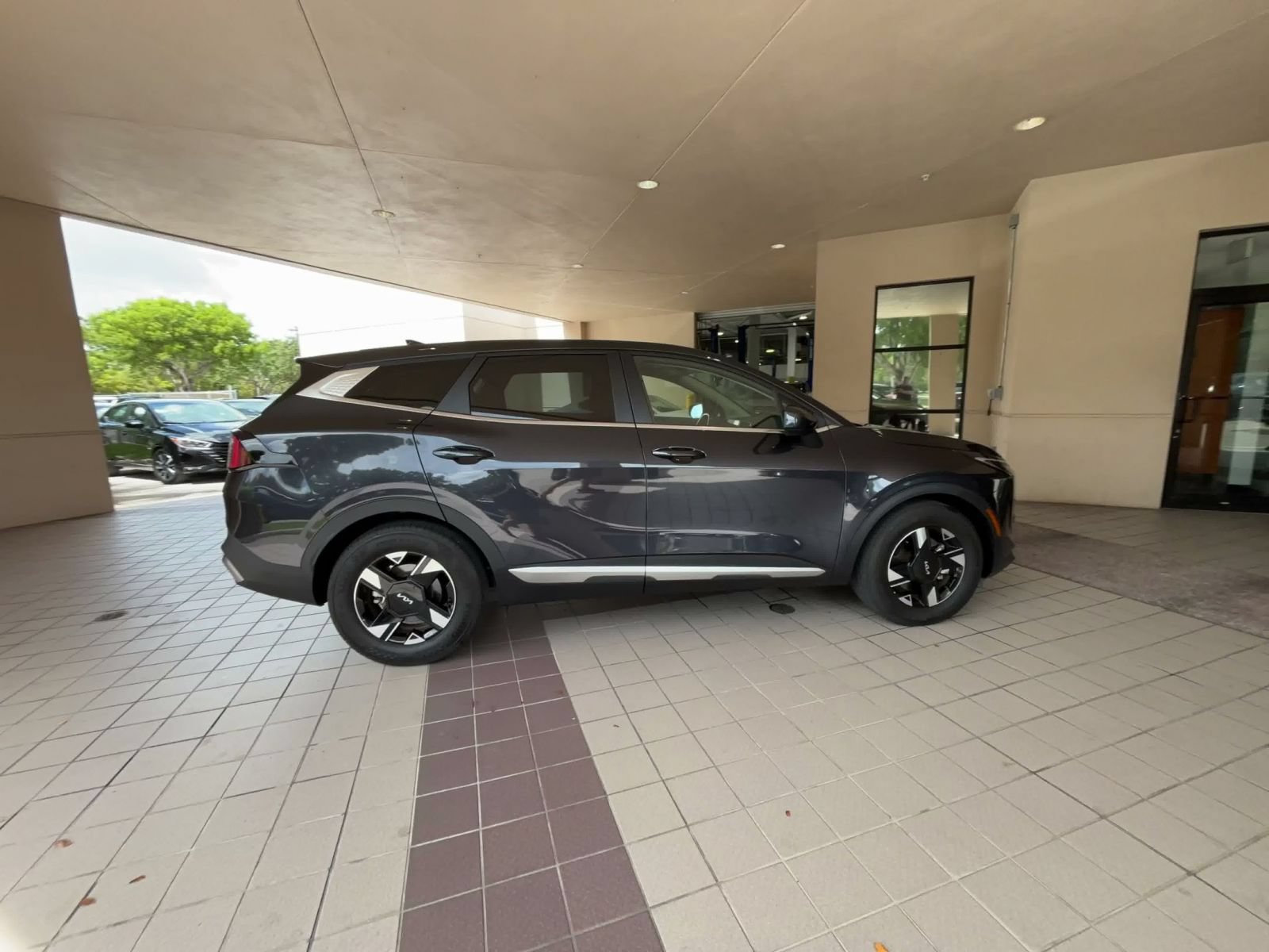 Used 2026 Kia Sportage LX FWD image 15