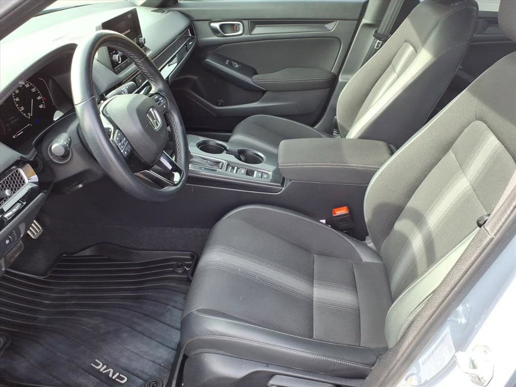 Used 2023 Honda Civic Sport image 13