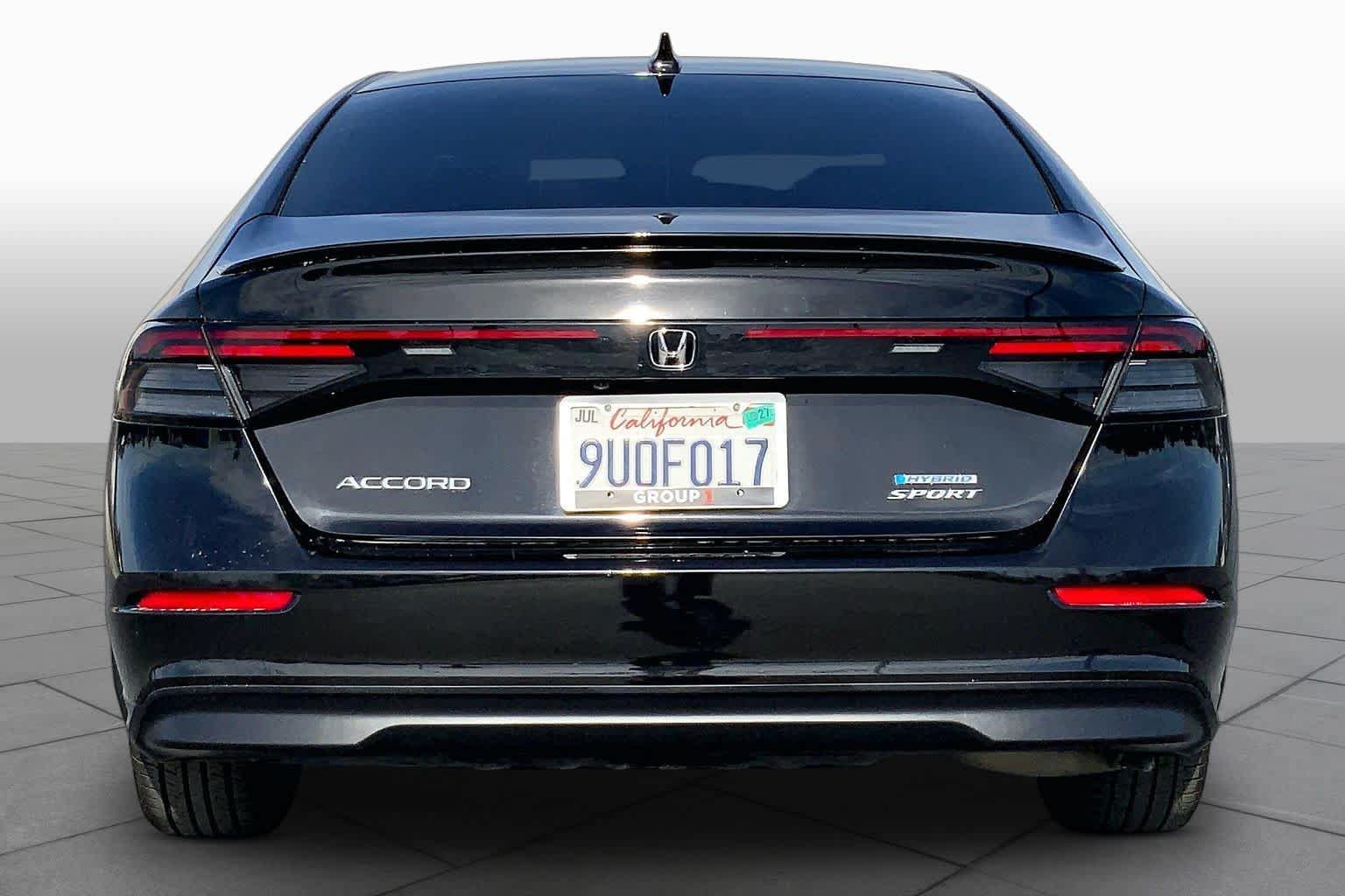 Used 2025 Honda Accord Sport image 4