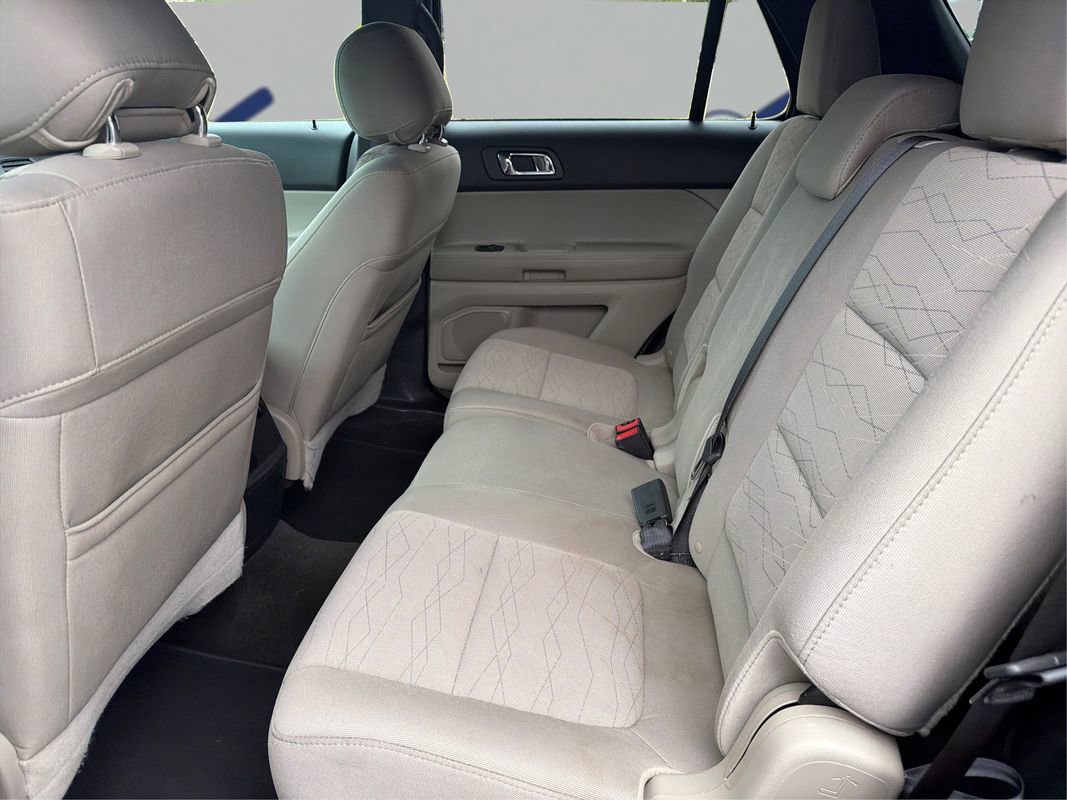Used 2013 Ford Explorer FWD image 10