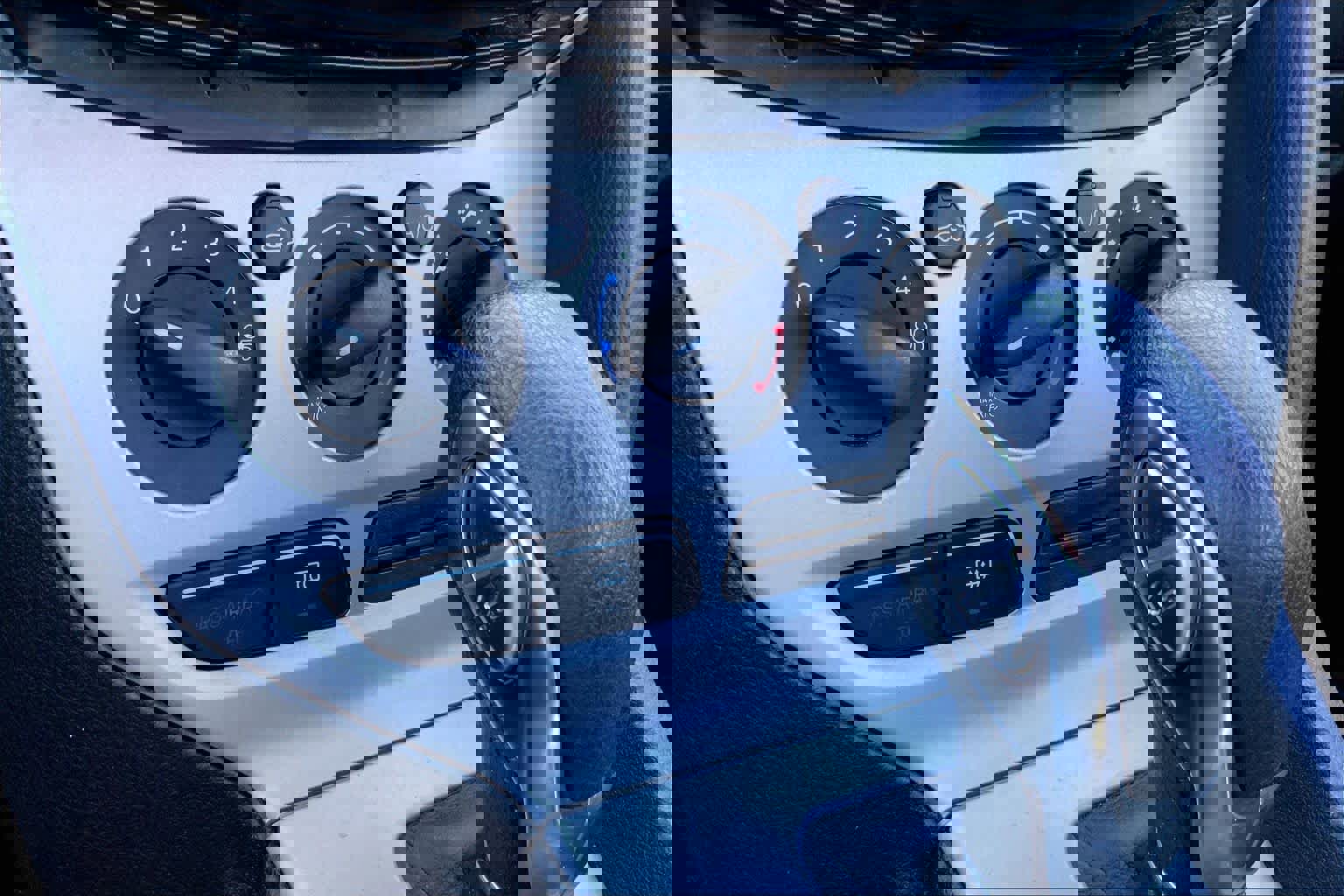 Used 2012 Ford Focus SE image 33