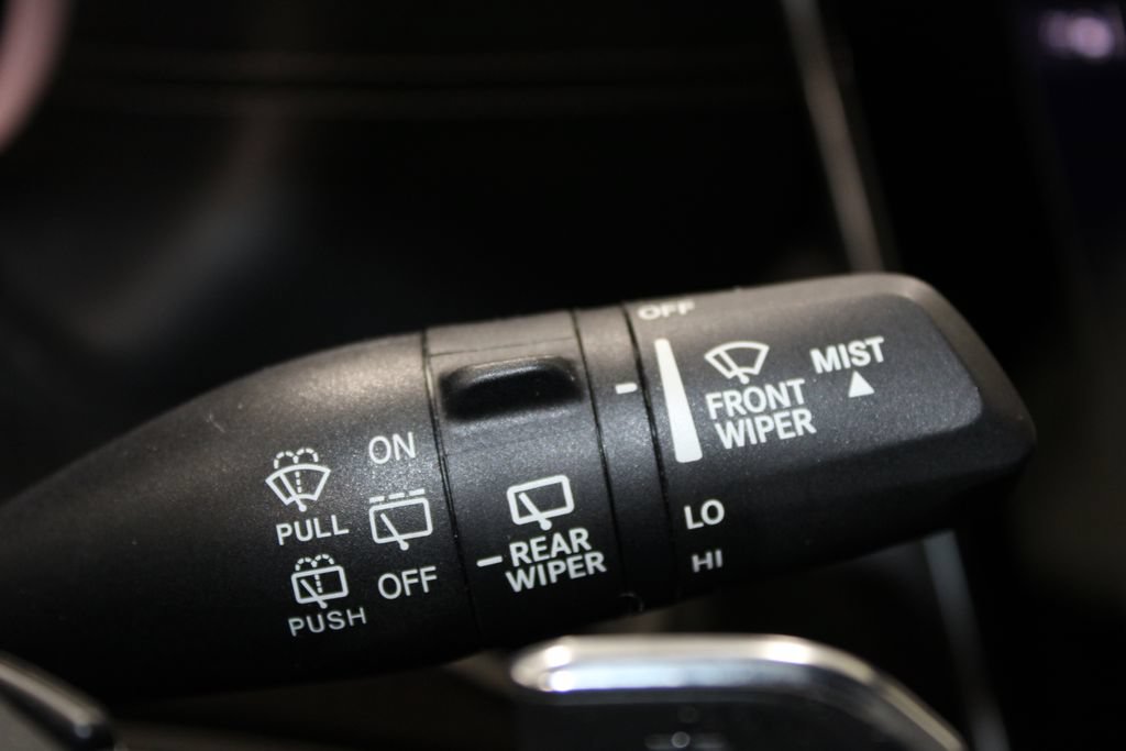 Used 2024 Jeep Grand Cherokee Altitude AWD/4WD image 46