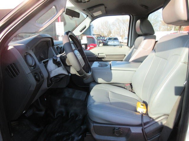 Used 2011 Ford F450 XL w/ PWR Equipment Group image 10