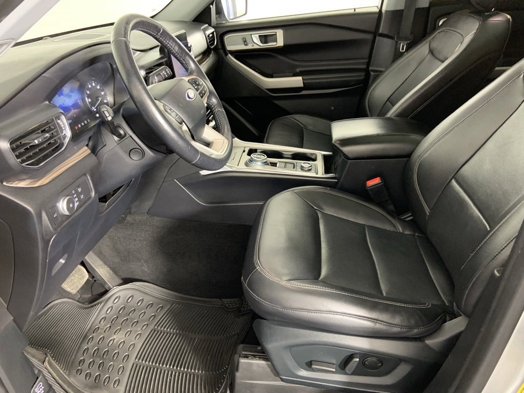 Used 2021 Ford Explorer Limited w/ Equipment Group 301A image 14