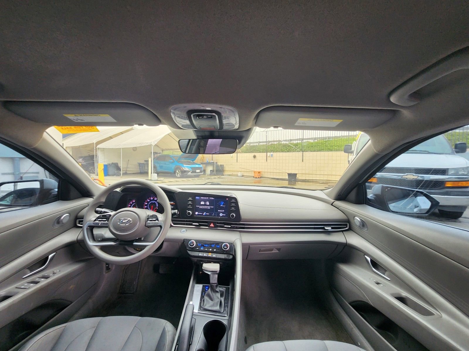 Used 2023 Hyundai Elantra SEL image 25