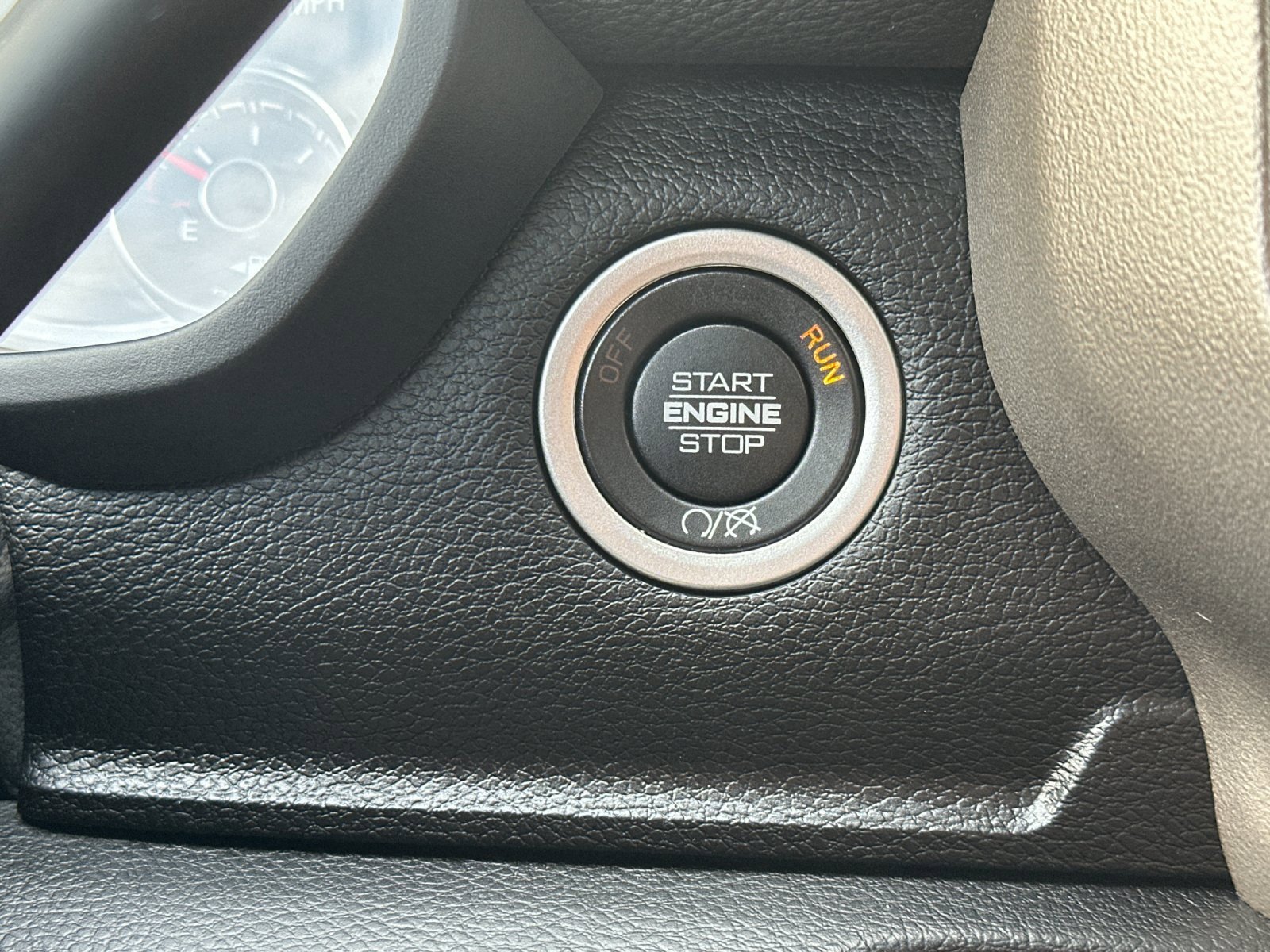 Certified 2024 RAM 2500 Laramie image 22