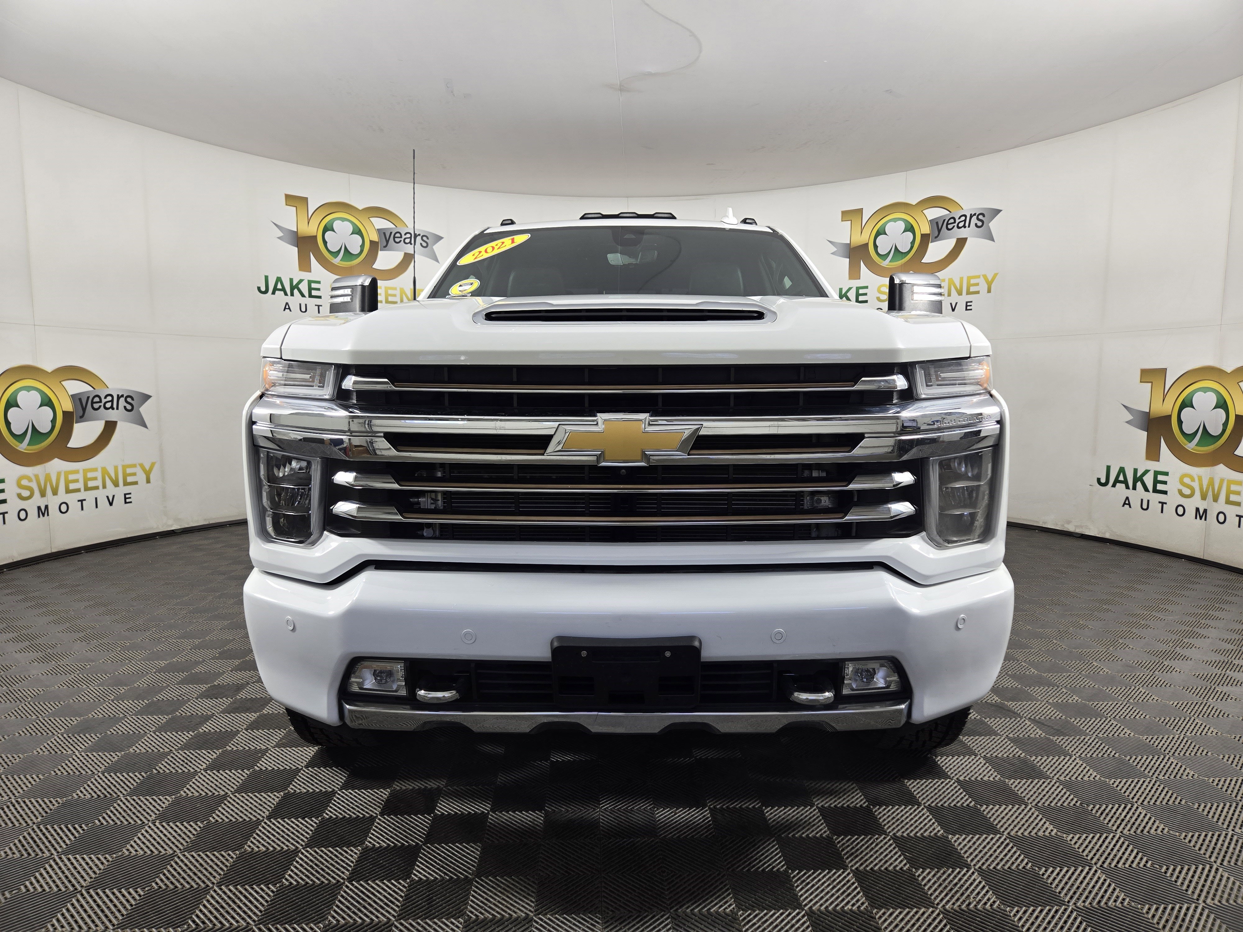 Used 2021 Chevrolet Silverado 3500 High Country w/ Z71 Off-Road Package image 2