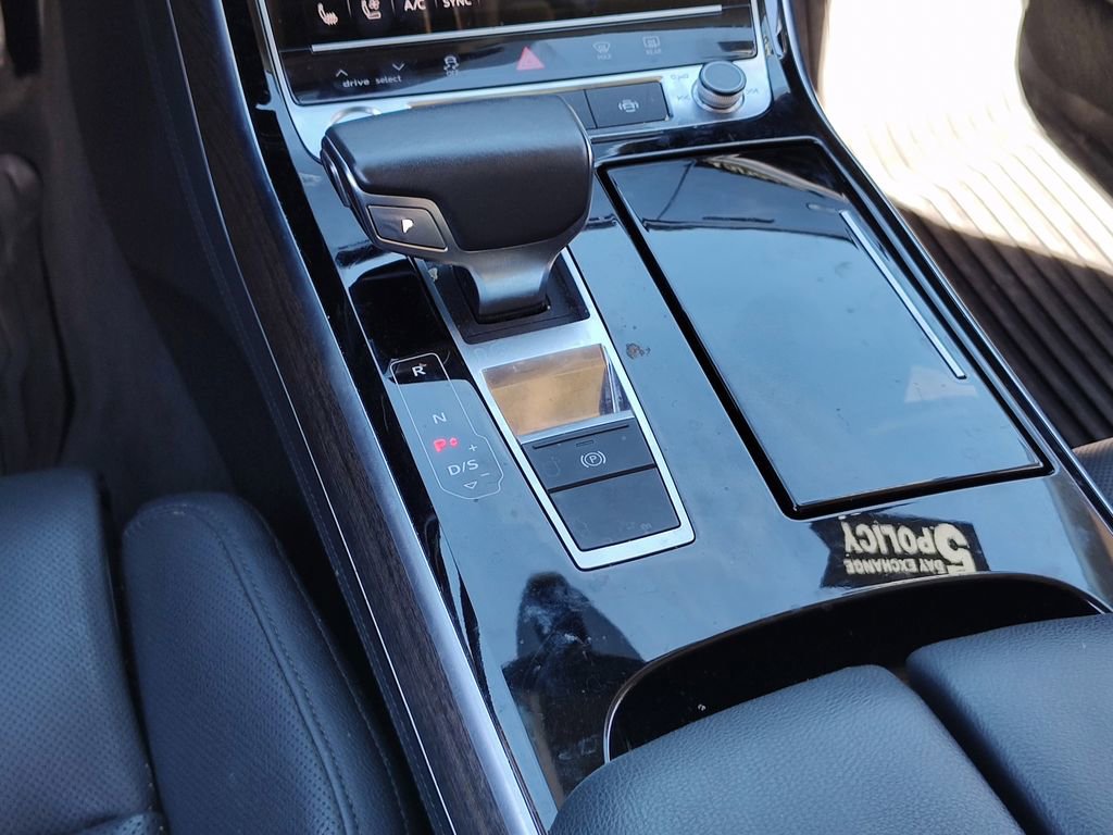 Used 2019 Audi A8 L 3.0T w/ Executive Package image 18