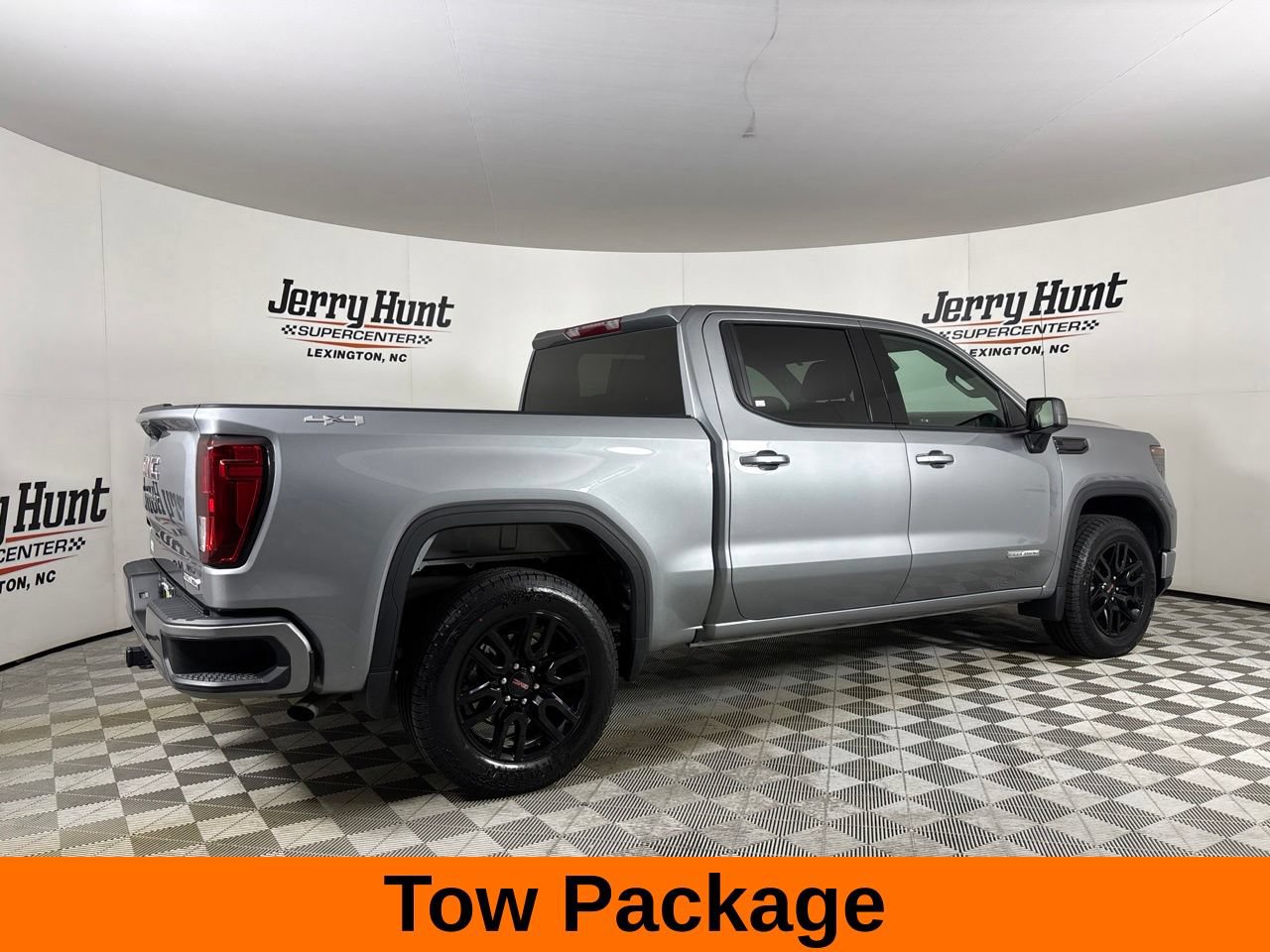 Used 2024 GMC Sierra 1500 Elevation AWD/4WD image 5
