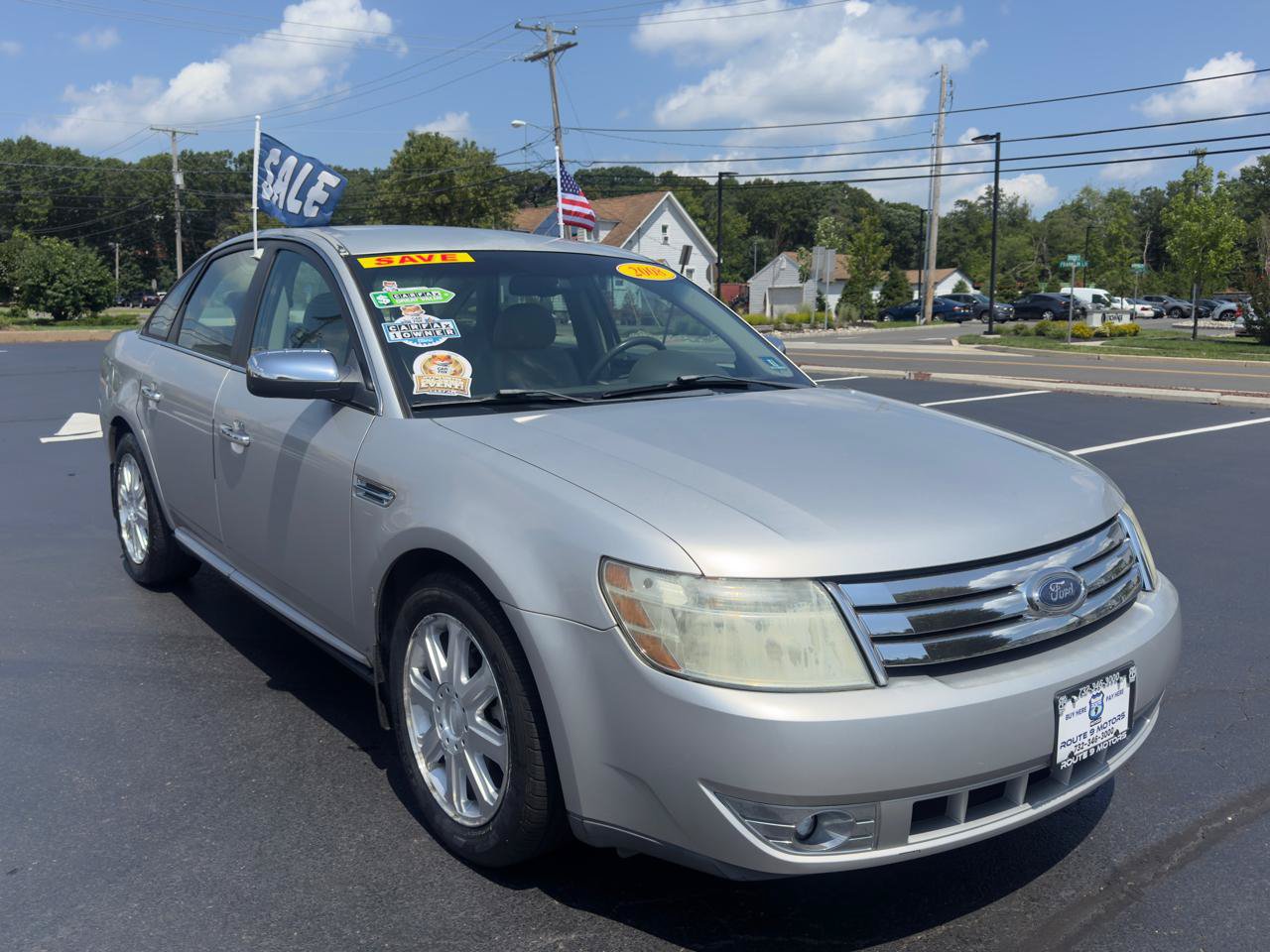 Used 2008 Ford Taurus Limited FWD image 3