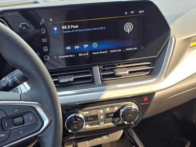 New 2026 Chevrolet Trax LT w/ LT Convenience Package FWD image 25