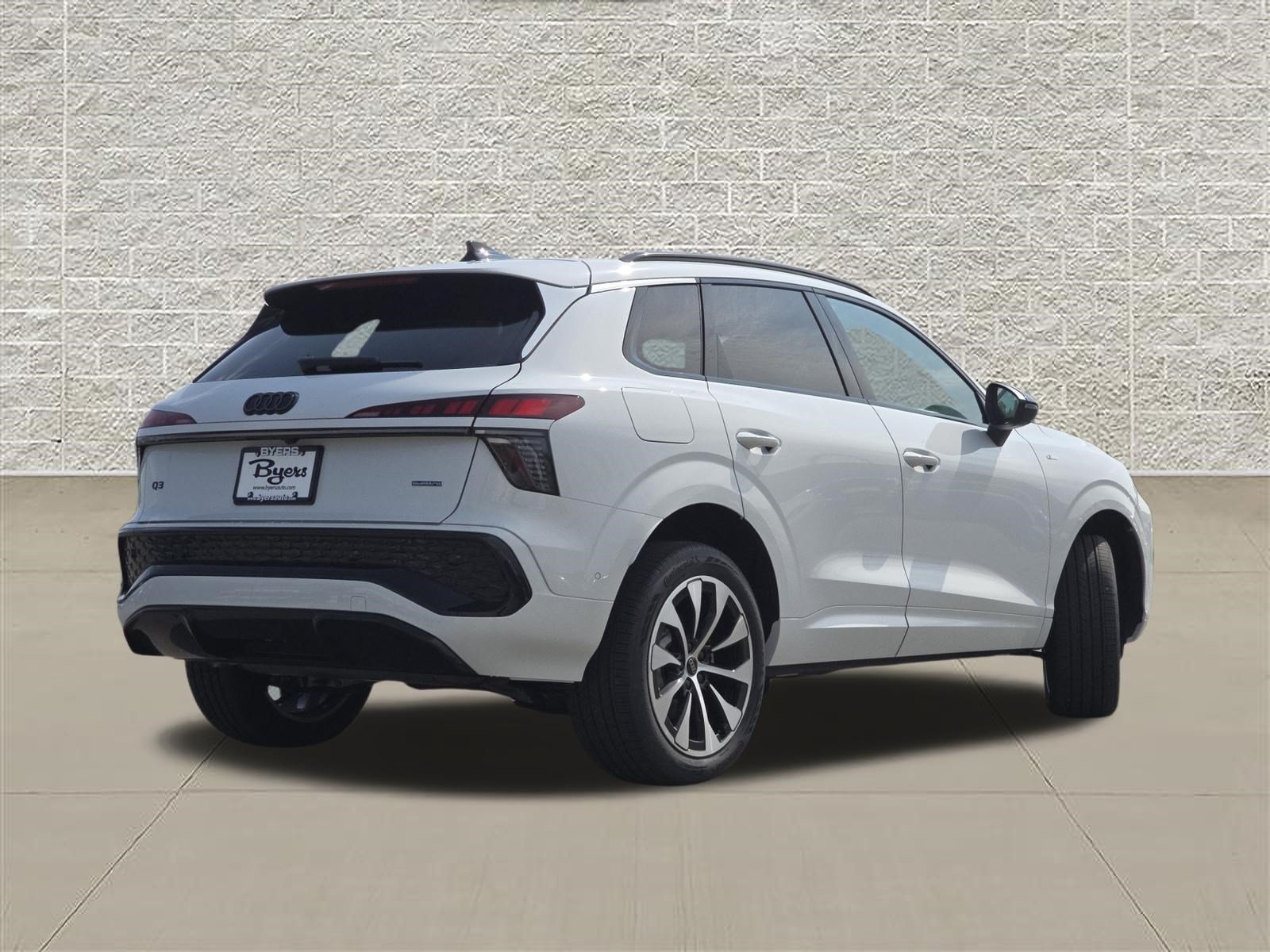 New 2026 Audi Q3 quattro 2.0T AWD/4WD image 7