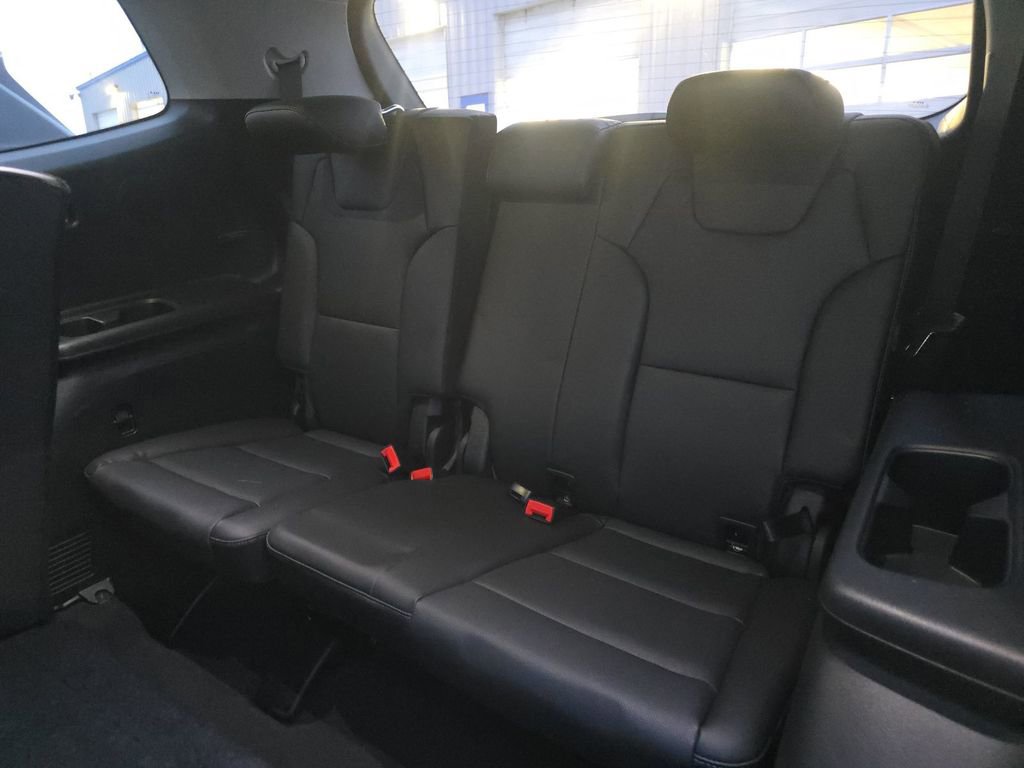 Used 2025 Kia Telluride SX image 23