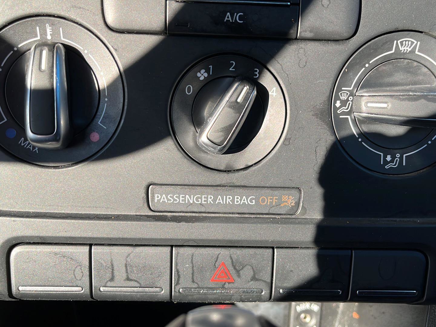 Used 2014 Volkswagen Beetle 2.5 image 19