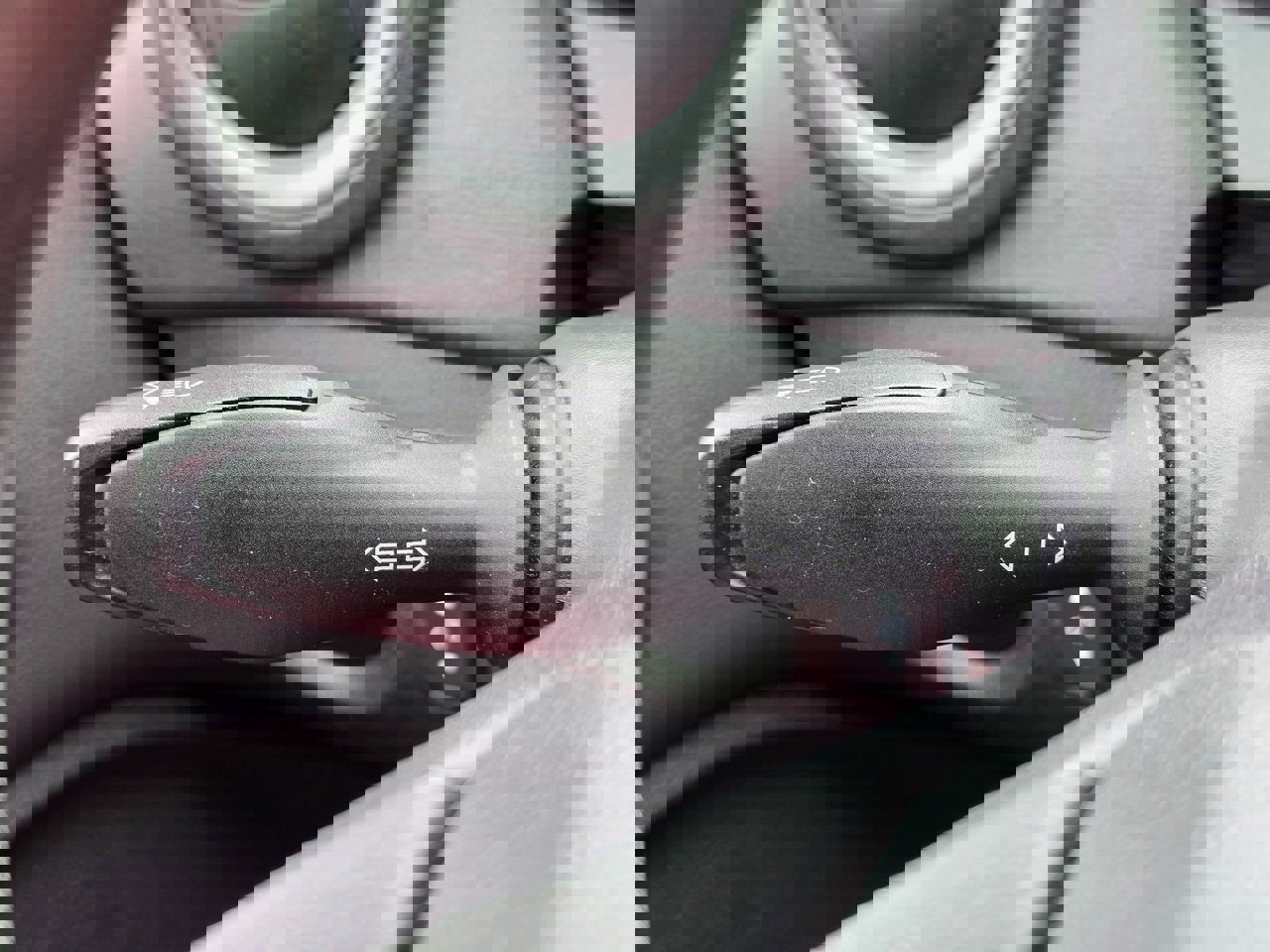 Used 2017 Ford Fiesta S image 21