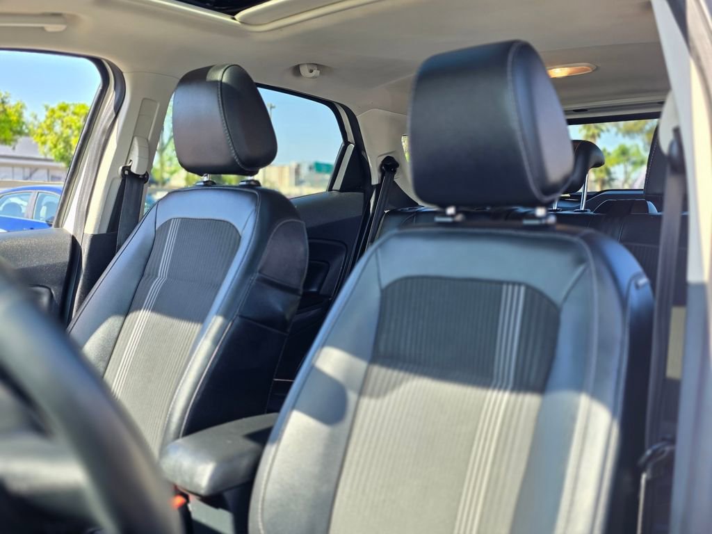 Used 2020 Ford EcoSport SES image 14