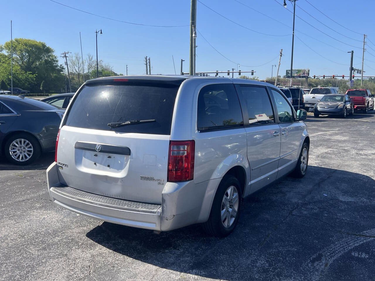 Used 2009 Dodge Grand Caravan SE w/ Climate Group image 4