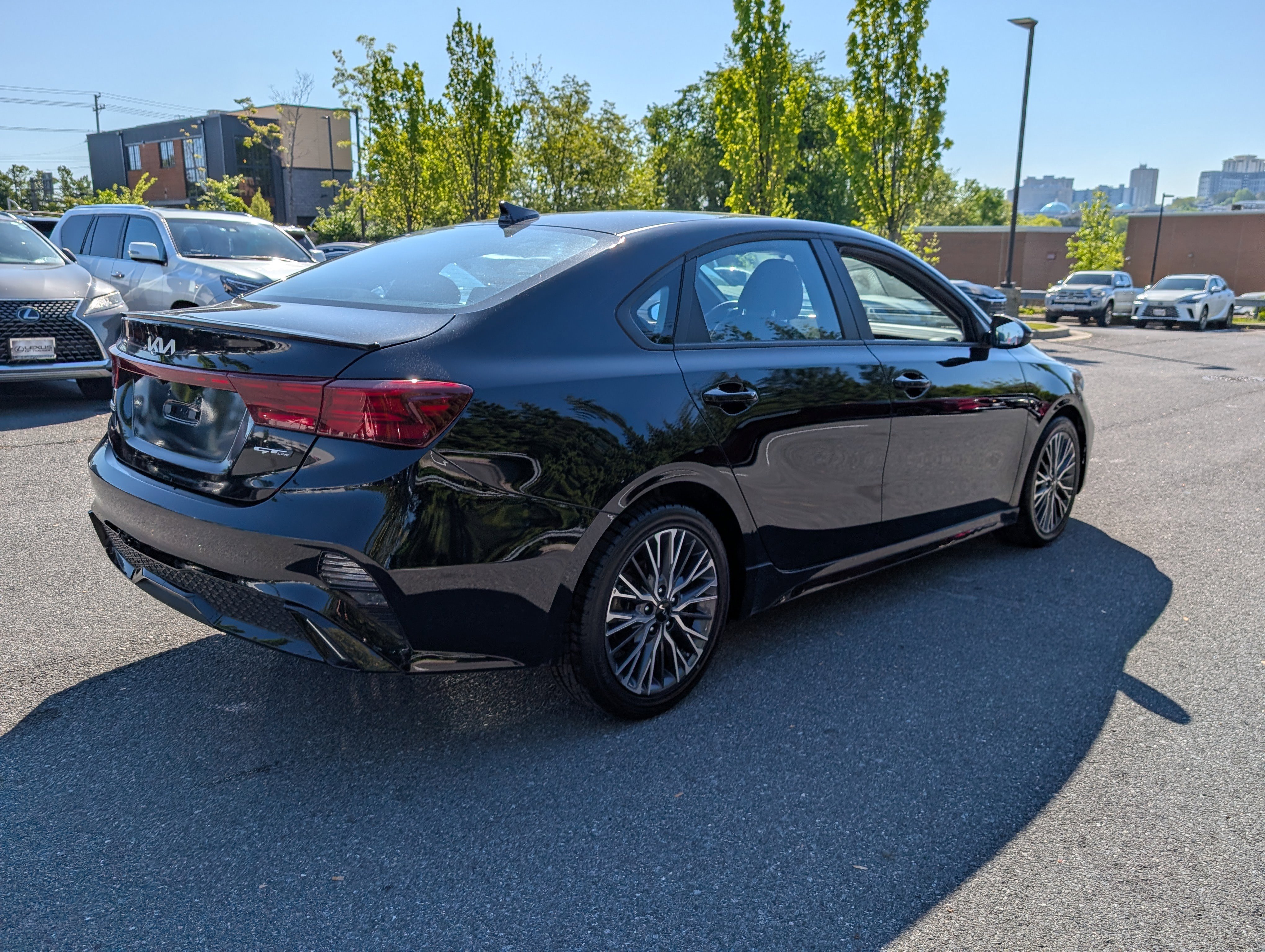 Used 2023 Kia Forte GT-Line FWD image 3