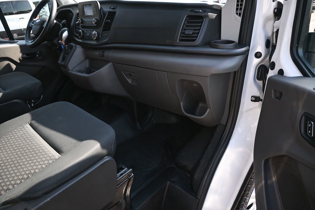 Used 2024 Ford Transit 250 Low Roof w/ Exterior Upgrade Package RWD image 16