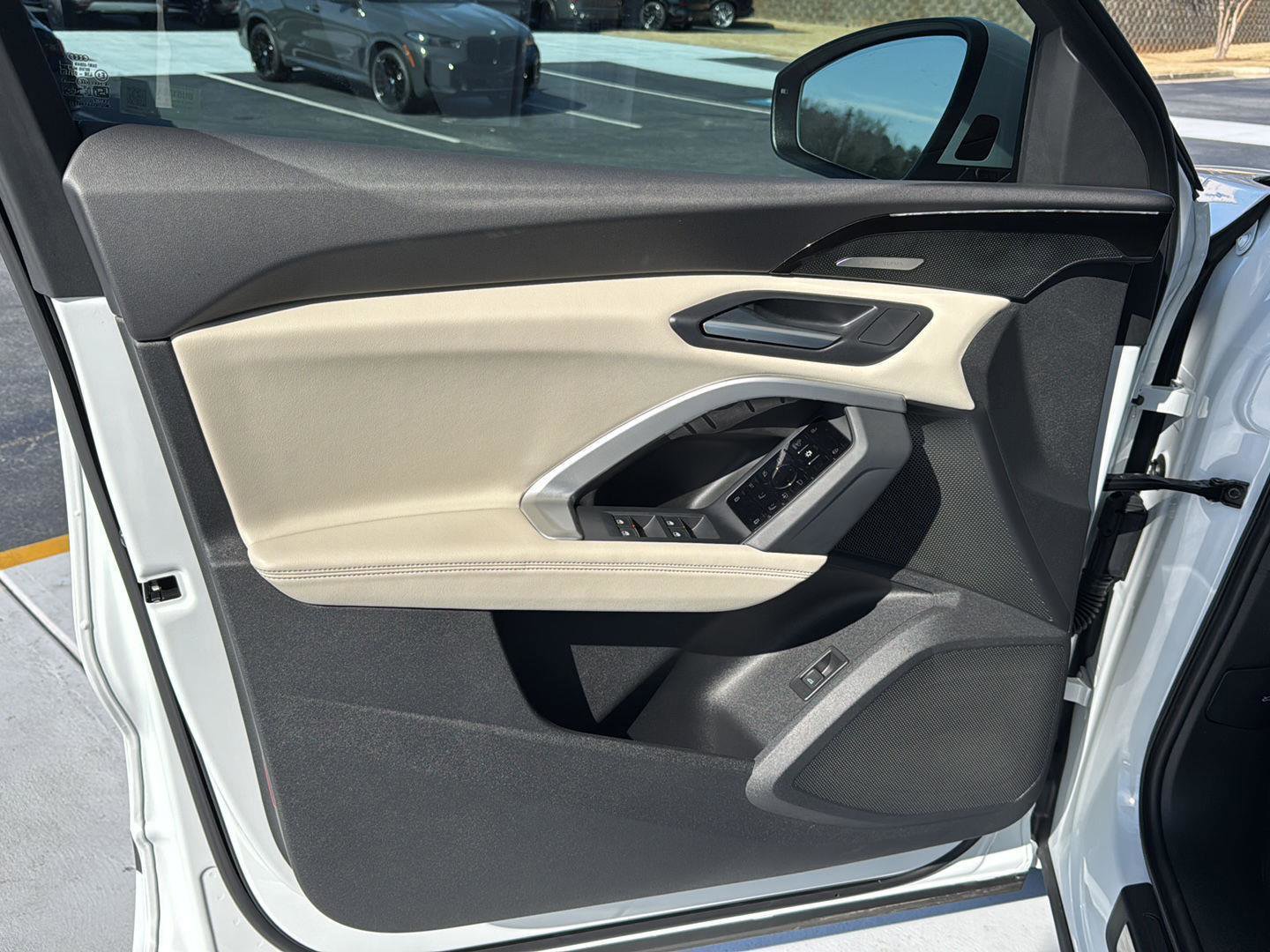 Used 2025 Audi Q5 Premium Plus image 13