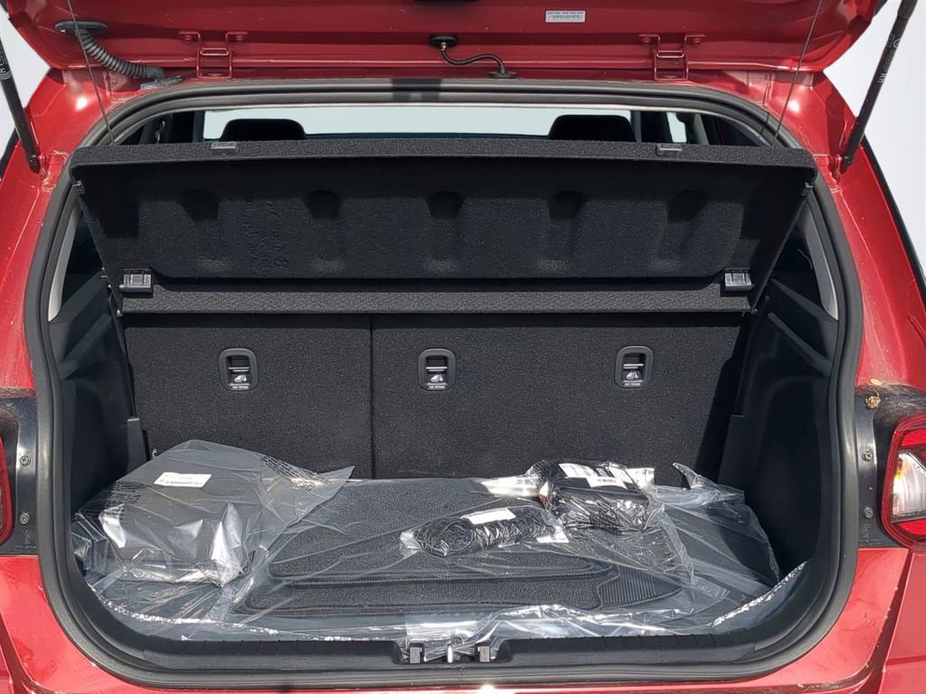 New 2025 Hyundai Venue Limited image 14