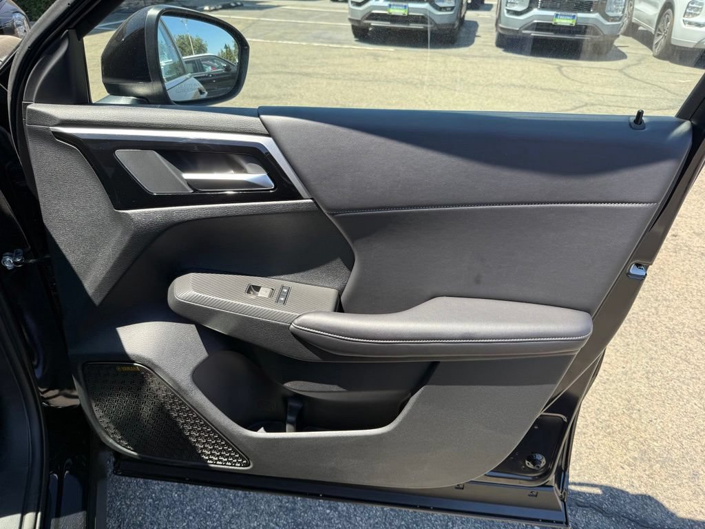New 2026 Mitsubishi Outlander SE FWD image 18