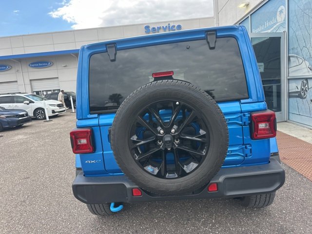 Used 2023 Jeep Wrangler Unlimited Sahara w/ Cold Weather Group image 38