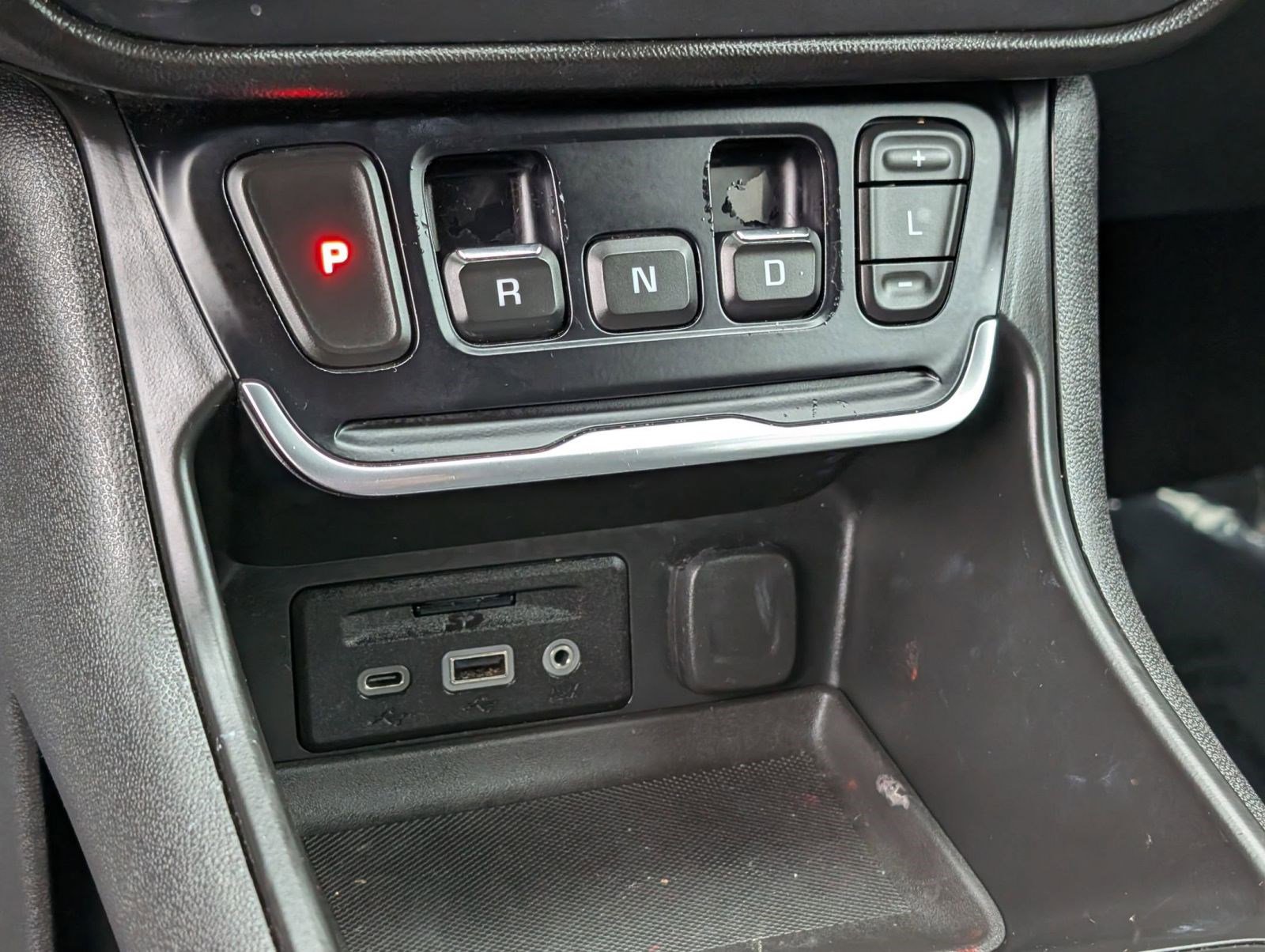 Used 2018 GMC Terrain SLE w/ Driver Convenience Package image 18