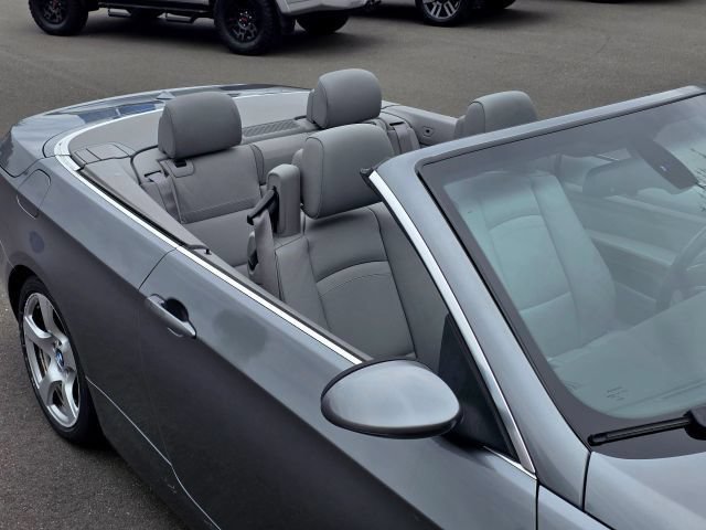 Used 2009 BMW 328i Convertible RWD image 2