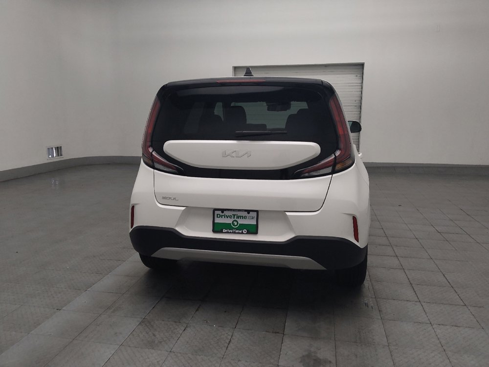 Used 2025 Kia Soul LX image 7